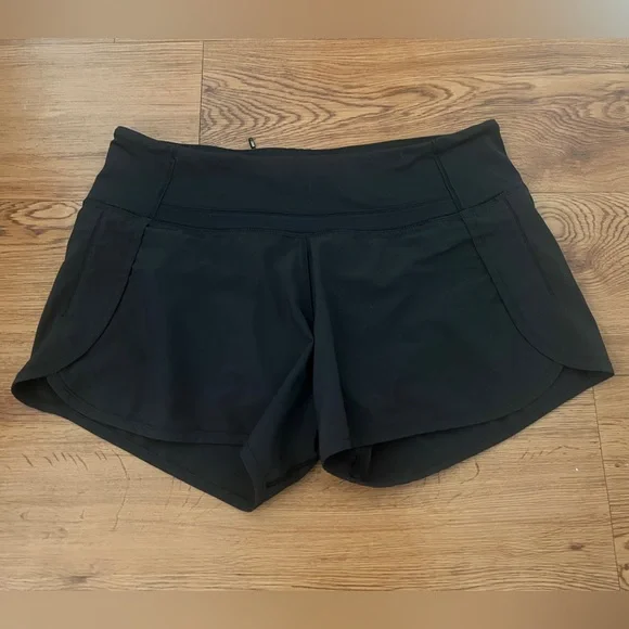 lululemon Speed Up Short Low-Rise 2.5" Lined Black Size 6 - Picture 3 of 9